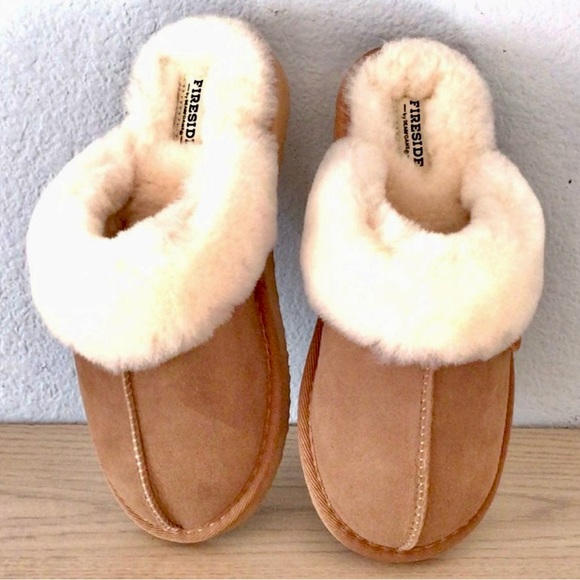 Womens Fireside Sydney Shearling Fur Slippers - Picture 1 of 5